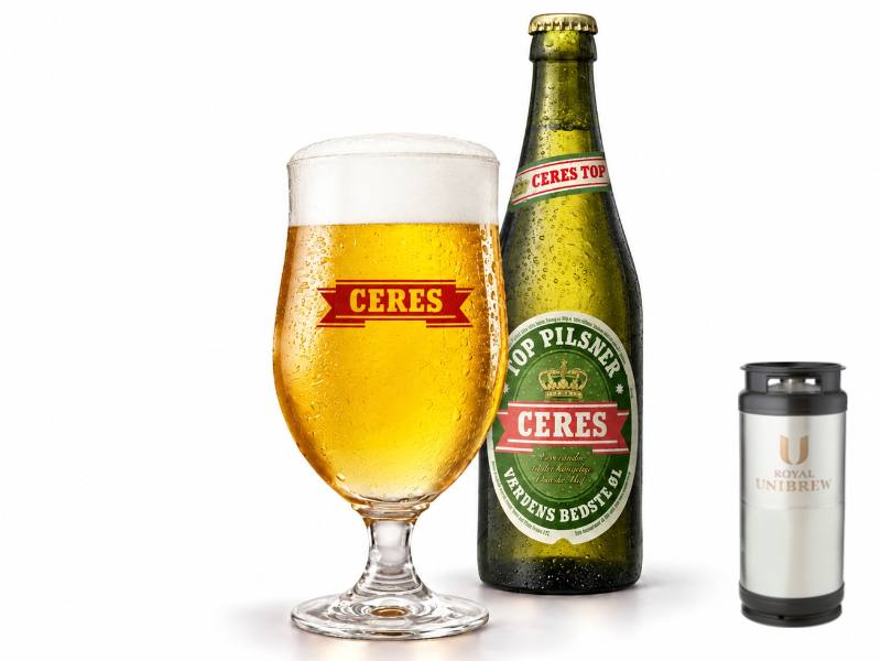 Ceres Top Pilsner i glas med flaske og 20 liters fustage