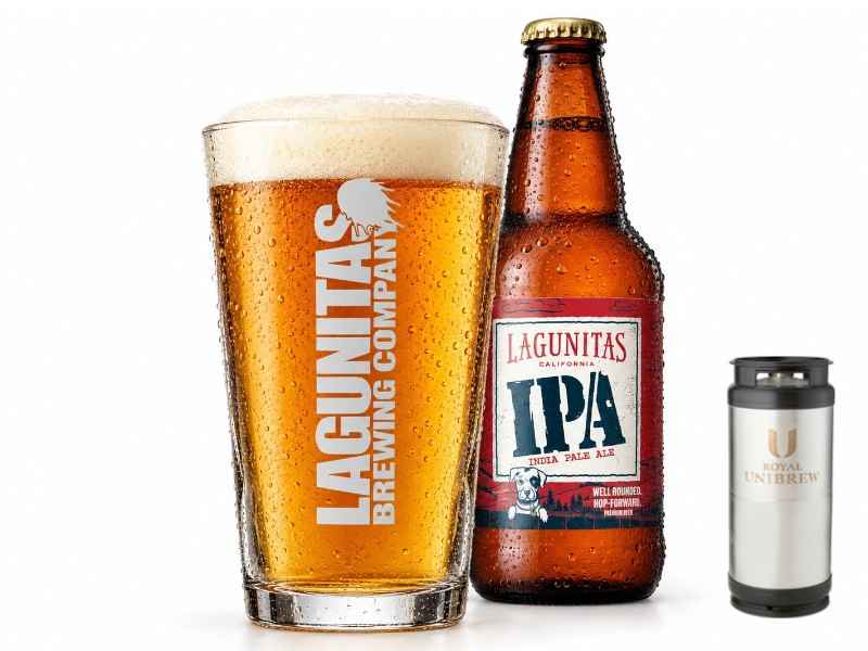 Lagunitas IPA i glas med flaske og 20 liters fustage